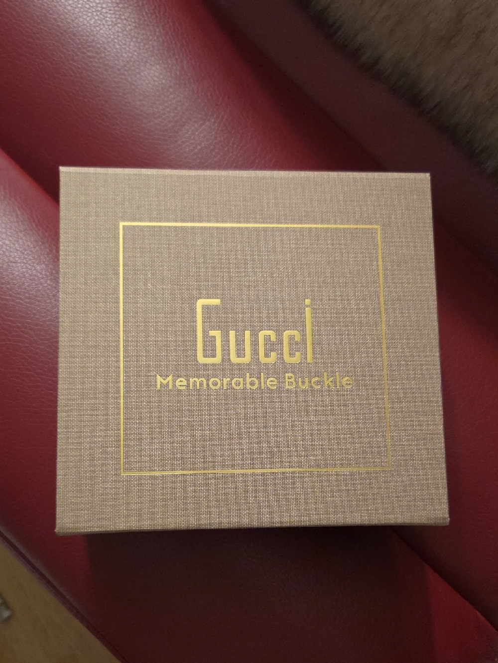 Gucci Memorable Buckle Brown Textured Gift Box with Gold Logo